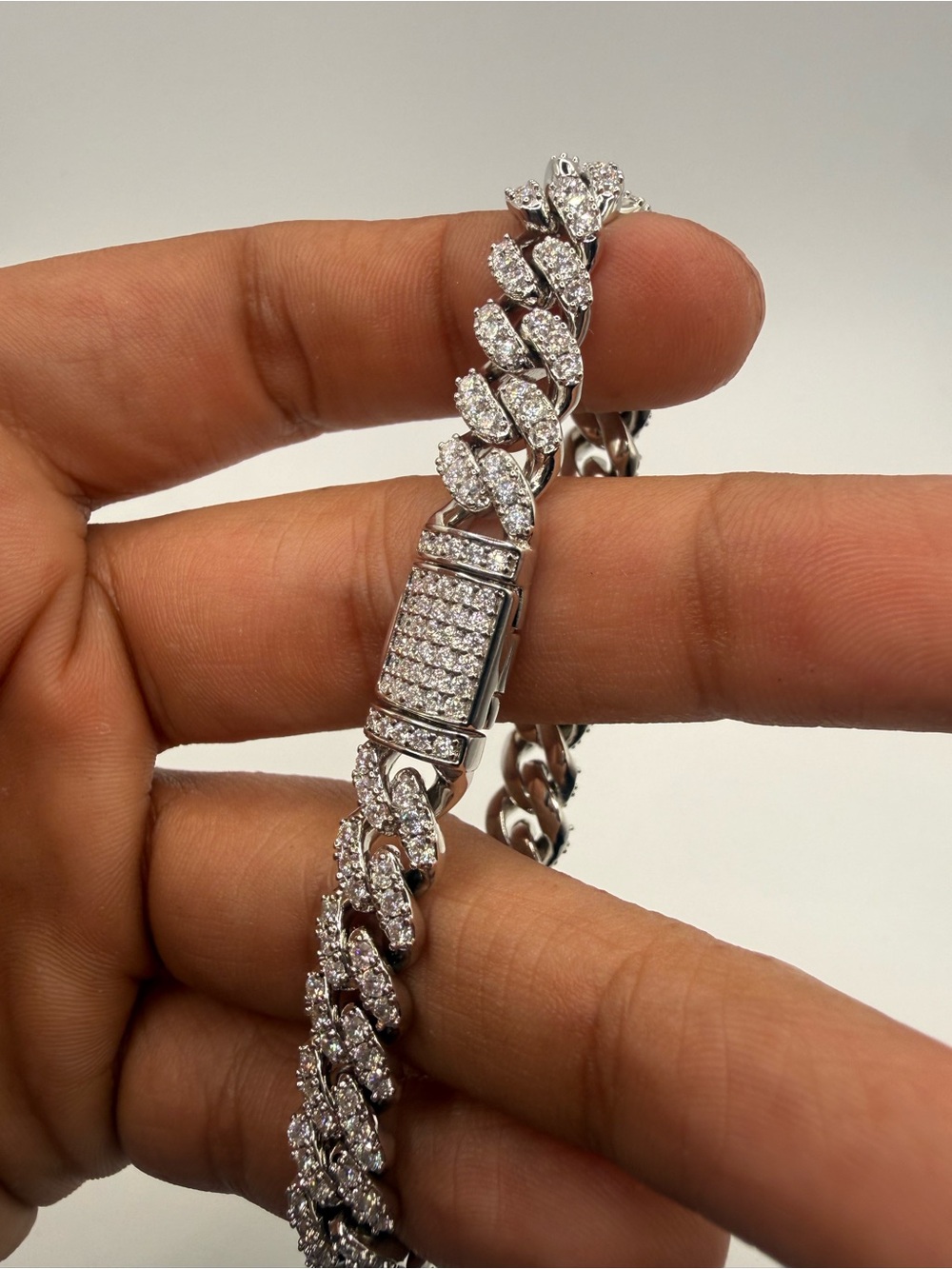 VVS1 Moissanite cuban bracelet GRA certified 7 inches